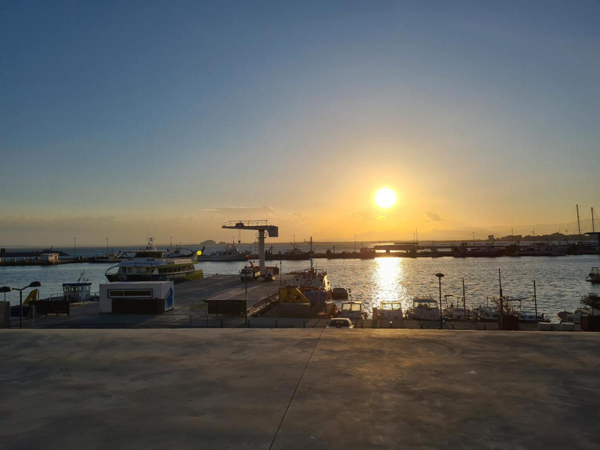 Acogedor Apartamento Vistas Al Mar Ρόζες Εξωτερικό φωτογραφία